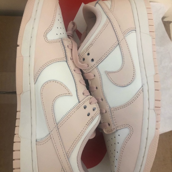 Nike Dunk Low Orange Pearl Women’s Size 9 - Picture 7 of 9